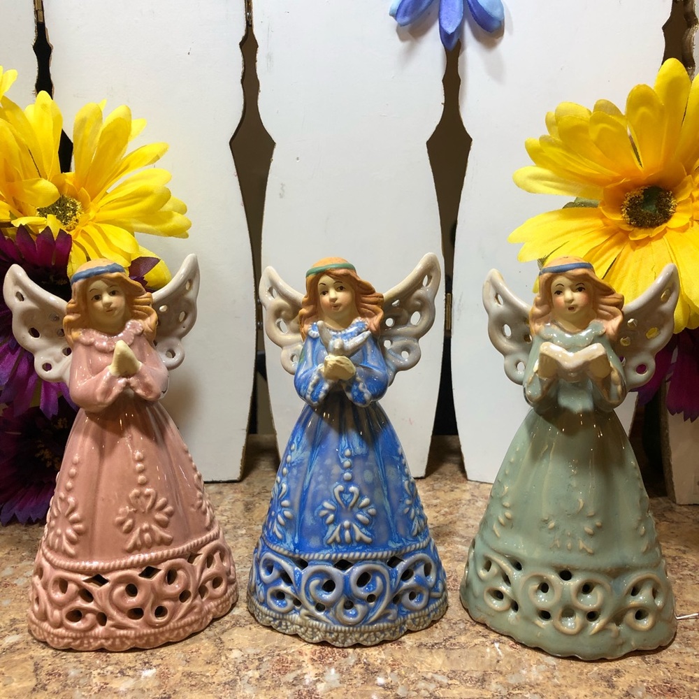 Set Of 3 Vintage Ceramic Heavenly Angel Bell Collection In Mint Condition In Box